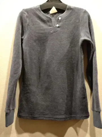 30 THIRTY 헨리넥 긴팔 상의 다크 그레이