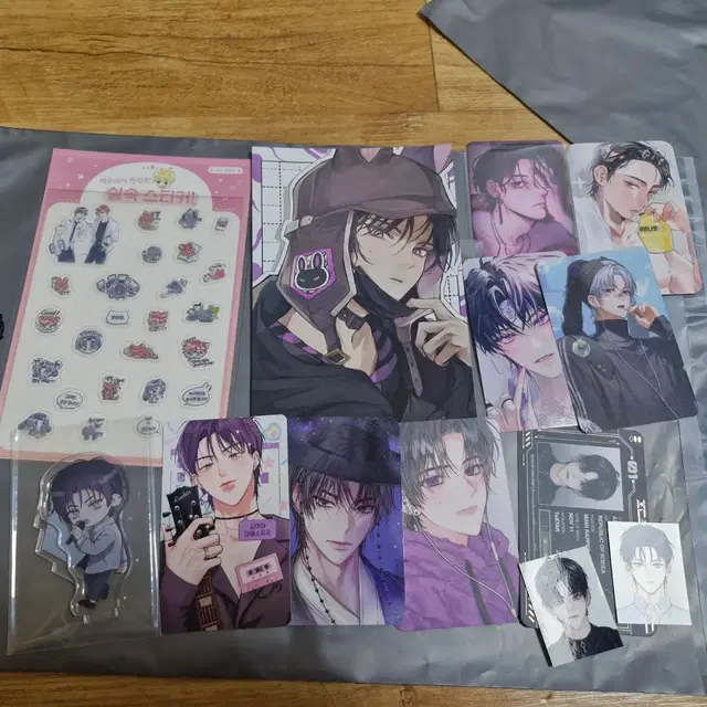 데못죽 김래빈 스티커 아크릴스탠드 포카 증사 일괄 양도
