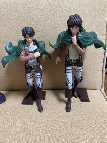 진격의 거인 리바이 엘렌 피규어