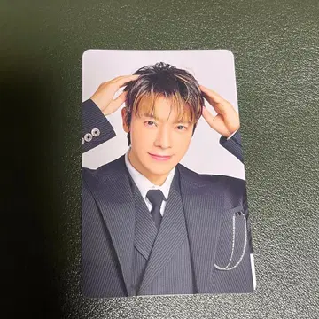 SUPER JUNIOR 동해 트레이딩 카드