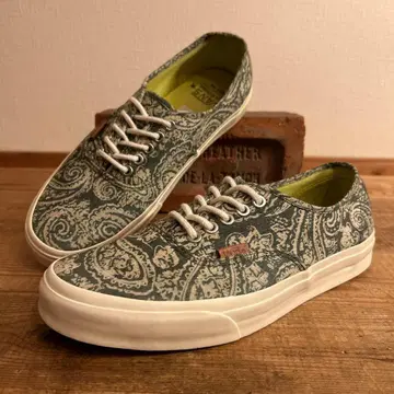 VANS 오센틱 CA 페이즐리