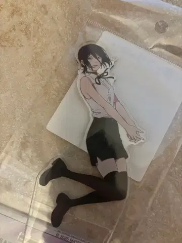 아크릴 스탠드 부유감 레제