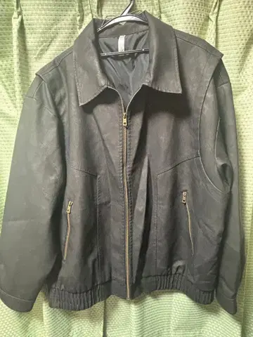 블랙 가죽 자켓