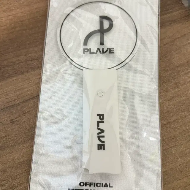 플레이브 임시응원봉 아돌라 아크릴 스틱