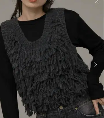 어반 리서치 써니 레이블 루프 프린지 니트 베스트 새상품급