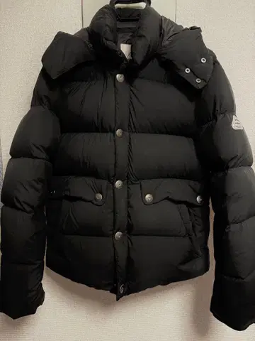 PYRENEX REIMS 블랙 다운 자켓 S 사이즈