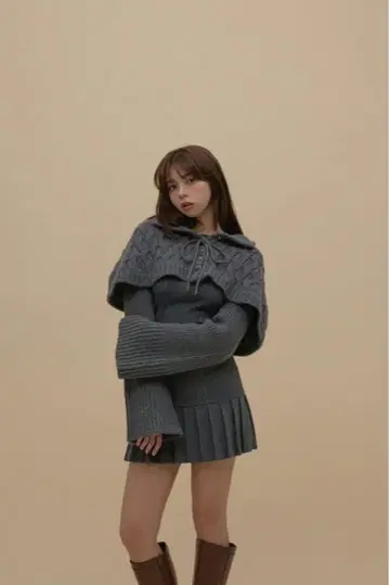 Snow cape knit set up color gray