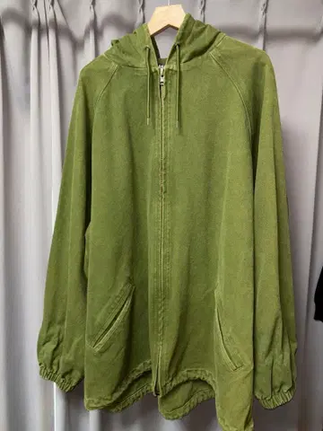 kutir 올리브 그린 마운틴 후드티