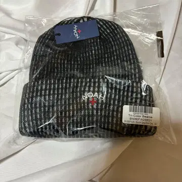 FW25 NOAH 니트 모자 택 포함 새상품 카츠키군 착용