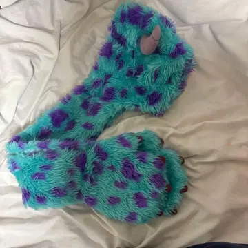 디즈니 샐리 팬 머플러