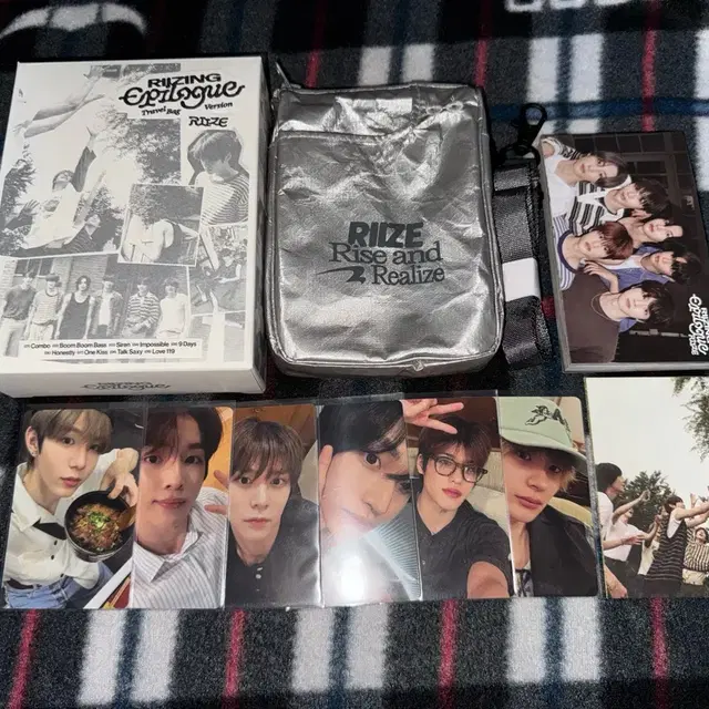 라이즈 에필로그 가방 실버 버전 양도