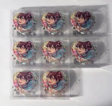 새상품 미개봉 앙스타 화이트데이 하트 캔뱃지 모리사와 치아키