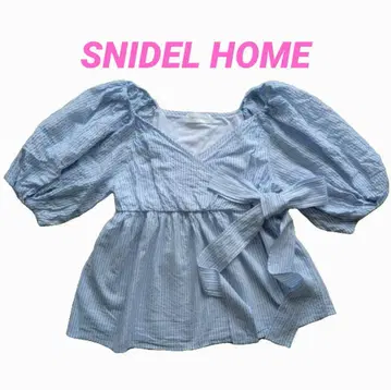 SNIDEL HOME 스카이블루 벌룬 슬리브 블라우스