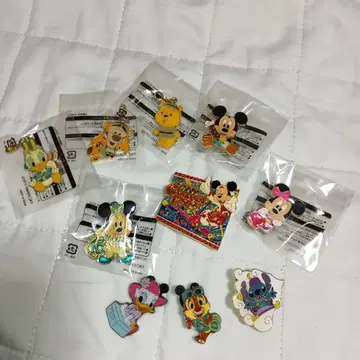 도쿄 디즈니 리조트 캐릭터 핀 배지 일괄