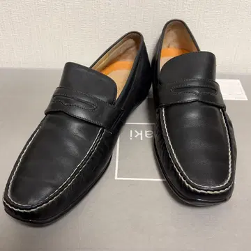 REAL CLUB 블랙 코인 로퍼 가죽