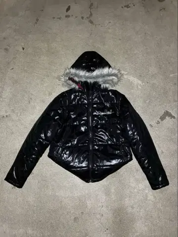 Y2K 퍼 후드 다운 자켓 헤이세이 광택 쇼트 기장 opium 00s