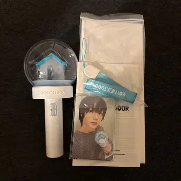 보넥도 응원봉 펜라 트레이딩 카드 포함