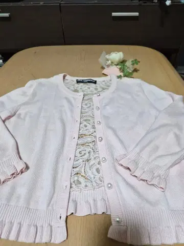 KARL LAGERFELD 핑크 가디건