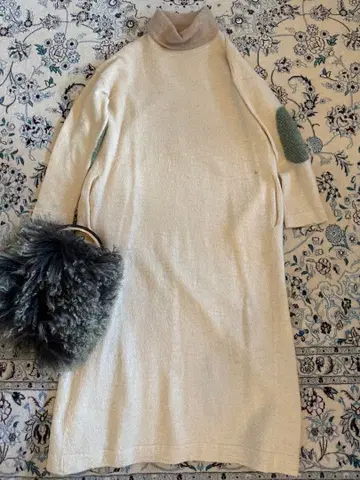 새상품급 45R 캐시미어 니트 원피스 엘보 패치 아이보리