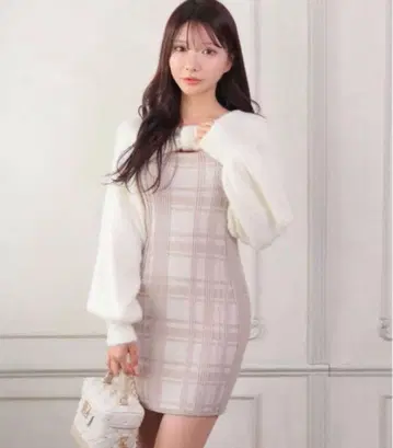 LIP SERVICE 리본 페더 앙상블 니트 원피스