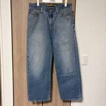 levis 00s SILVERTAB LOW + LOOSE