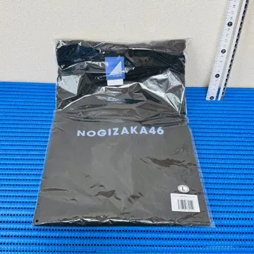 노기자카46 한여름의 전국 투어 카페 T셔츠 사이즈 L c