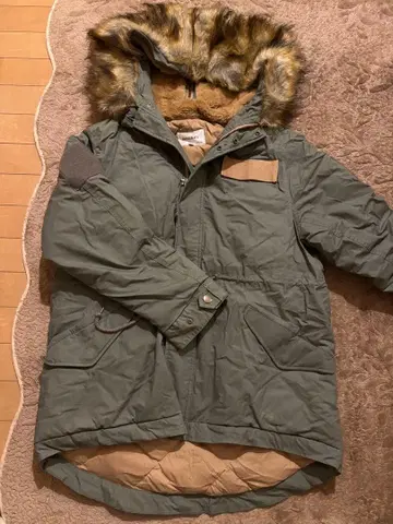 moussy 모즈 코트