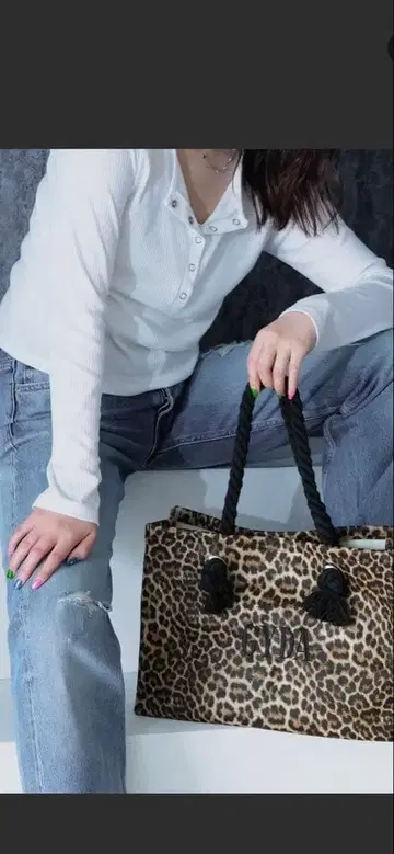 GYDA 제이다 쇼퍼풍 인조 가죽 토트백 [ 미사용 미개봉 새상품 ]