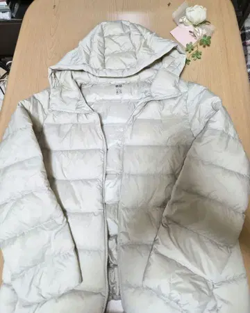 UNIQLO ULTRA LIGHT DOWN XL