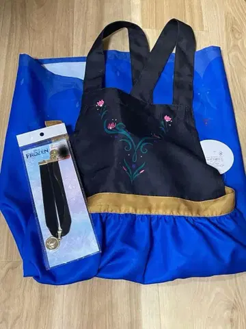 시마무라 치하루 씨 디즈니 눈의 여왕 안나 에이프런 + 초커 세트