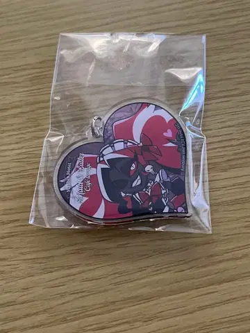 해즈빈 호텔 애니메이트 카페 벨벳 아크릴 키링