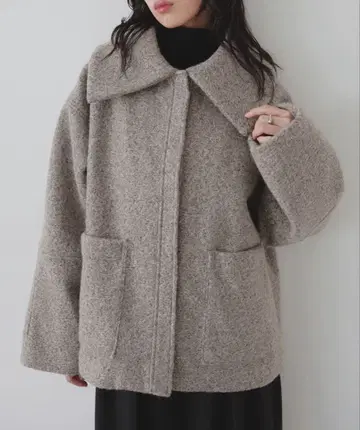 LIAN 컬 샤기 빅 칼라 코트