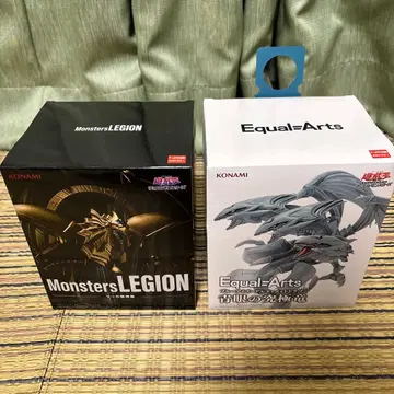 [ 미개봉! ] 유희왕 피규어 푸른 눈의 궁극룡 라의 익신룡 세트