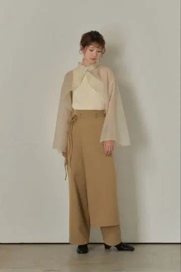 eaphi 벨트 리본 레이어드 랩 팬츠 미색