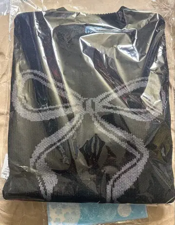 IS:SUE 니트 IS:SUE IS COMING