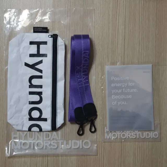 방탄 현대 모터스튜디오 엽서+파우치+스트랩 세트