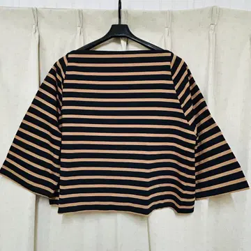 DAMAcollection 컬렉션 베이지 블랙 보더 7부 소매