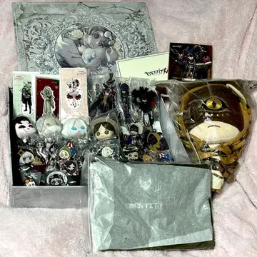 제5인격 IdentityV 아크릴 스탠드 캔뱃지 피규어 외