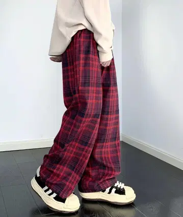 neos 루즈 실루엣 와이드 이지 체크 벌룬 팬츠