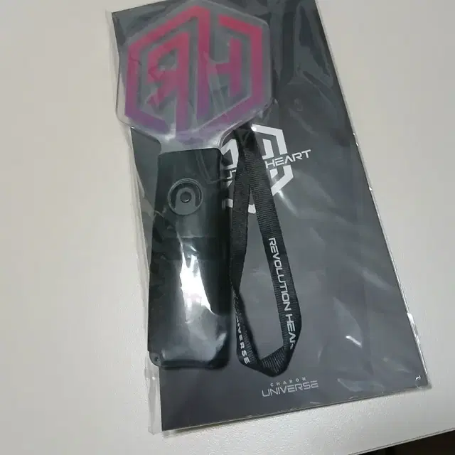 리레볼루션 / 레볼루션하트 응원봉 +스티커 (원가 이하)