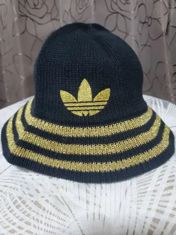 adidas 버킷햇 블랙/골드 JPM (56cm)