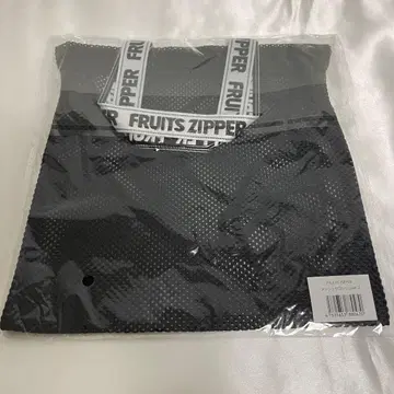 [ 새상품 미개봉 ] FRUITS ZIPPER 메쉬 토트백