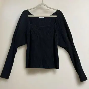 [FRAY.ID] 리브 벌룬 슬리브 니트 블랙 ONE 사이즈