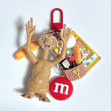 자라자라 키링 자라자라 가챠가챠 영화 빨간색 빵