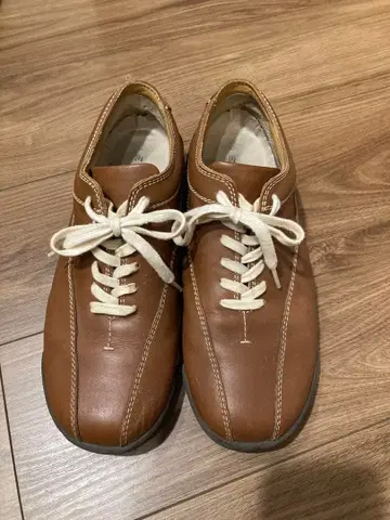 REGAL 브라운 가죽 스니커즈 25cm~25.5cm