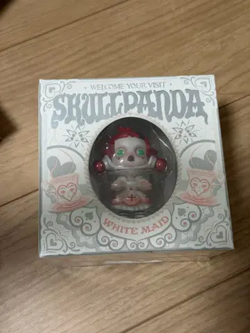 POPMART skullpanda 스컬팬더 화이트 메이드