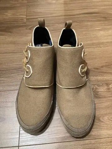 새상품급! 어드미럴 트레버 스웨이드 베이지 27cm 정가 17000엔