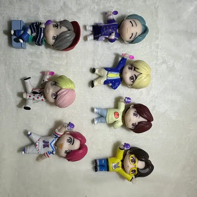 방탄소년단 베스킨라빈스 피규어 판매합니다