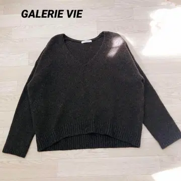 GALERIE VIE 갤러리 비 울 V넥 니트 브라운