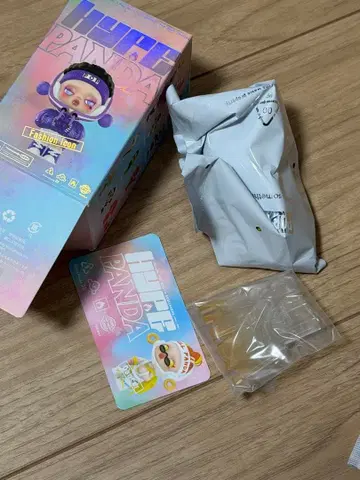 POP MART SKULL HYPE PANDA 패션 아이콘